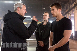Illustration for article titled New images from Divergent show off the future ruins of Chicago